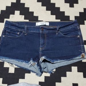 Abercrombie & Fitch short shorts